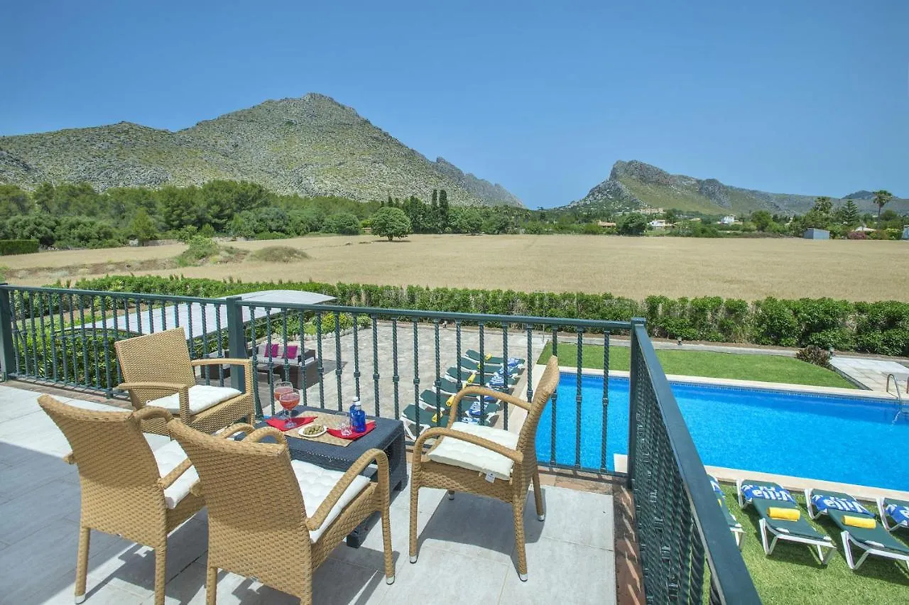 Villa Illa Petita by Villa Plus Port de Pollença Spagna